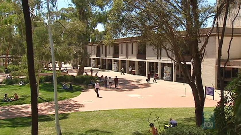 Students in a courtyard at University of Canberra