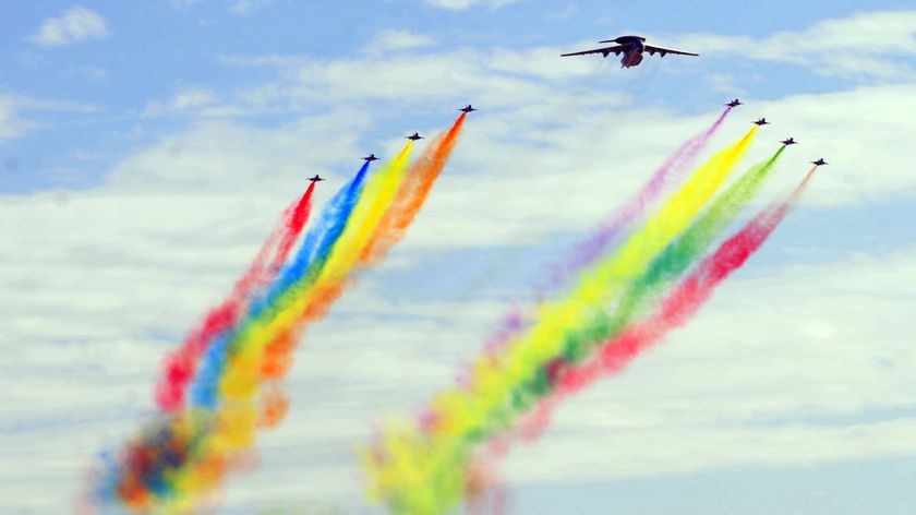 Aircrafts with coloured jet streams