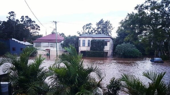 Houses flooding in Lismore