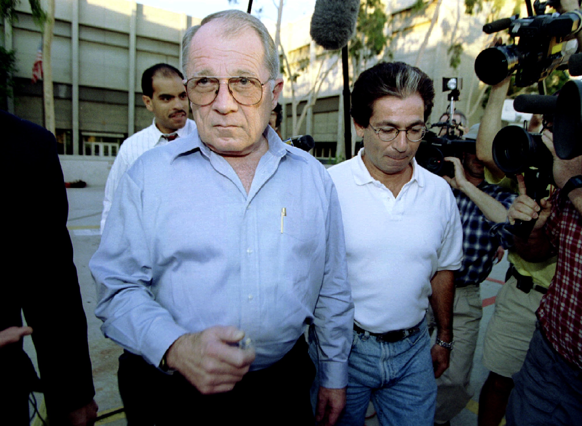 How the OJ Simpson murder trial divided — and launched — the Kardashian ...