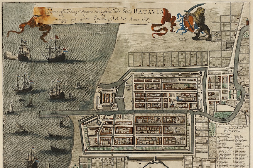 A colonial-era etching of Batavia shown from a birds-eye view, with cutaways of a lion with a sword.