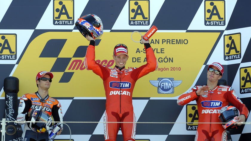 Casey Stoner celebrates Aragon GP win