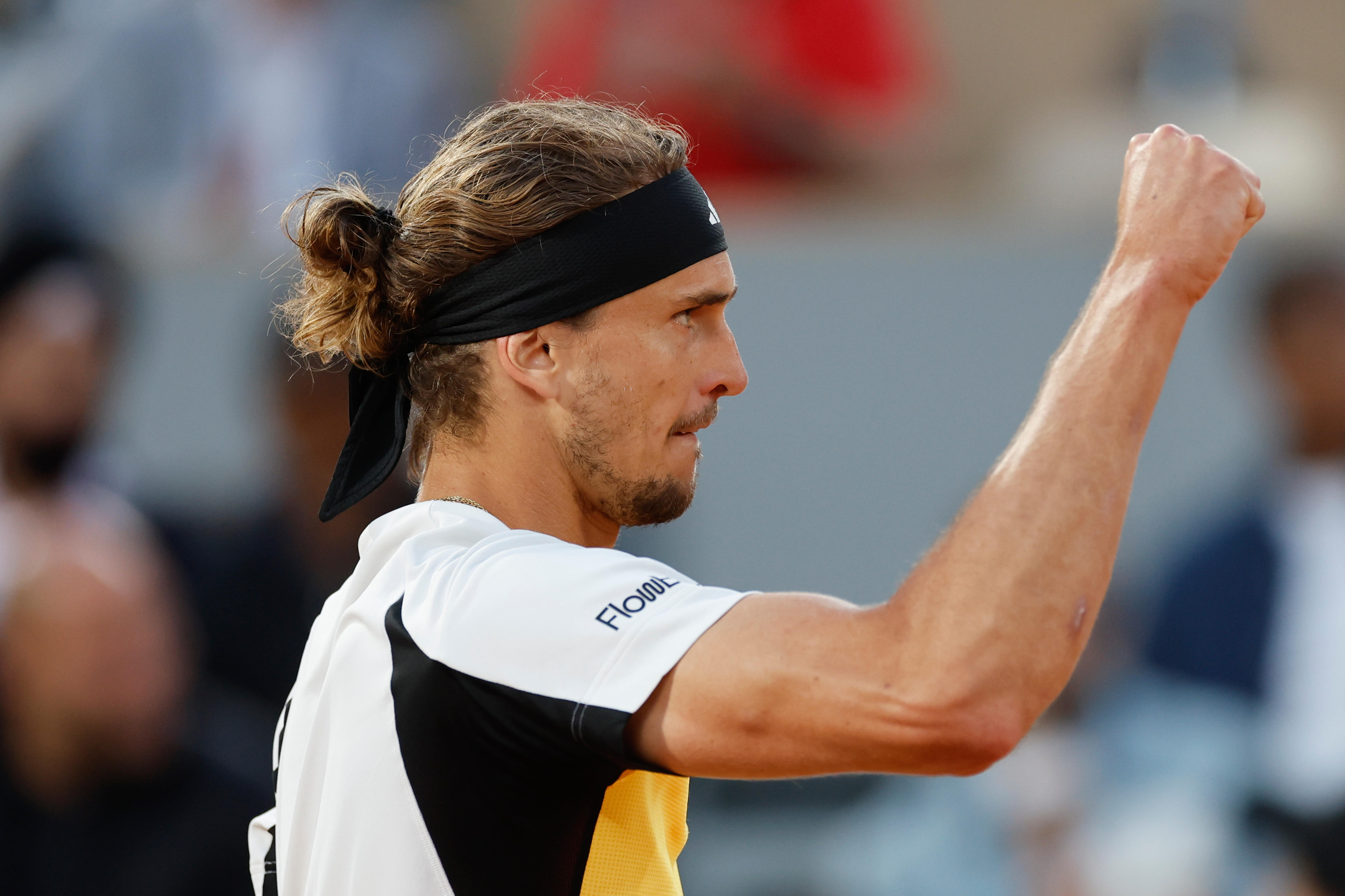 Alexander Zverev clenches his fist
