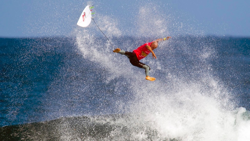 Kelly Slater wipes out during his round four loss to in Margaret River.