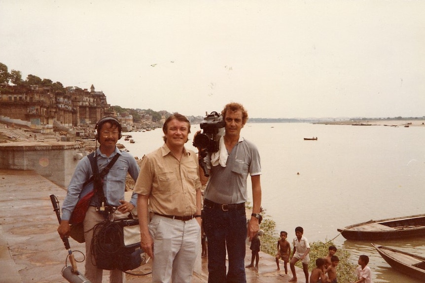 Derek Williams in Benares India, with soundman Dexter Leong and correspondent Steve Kroft