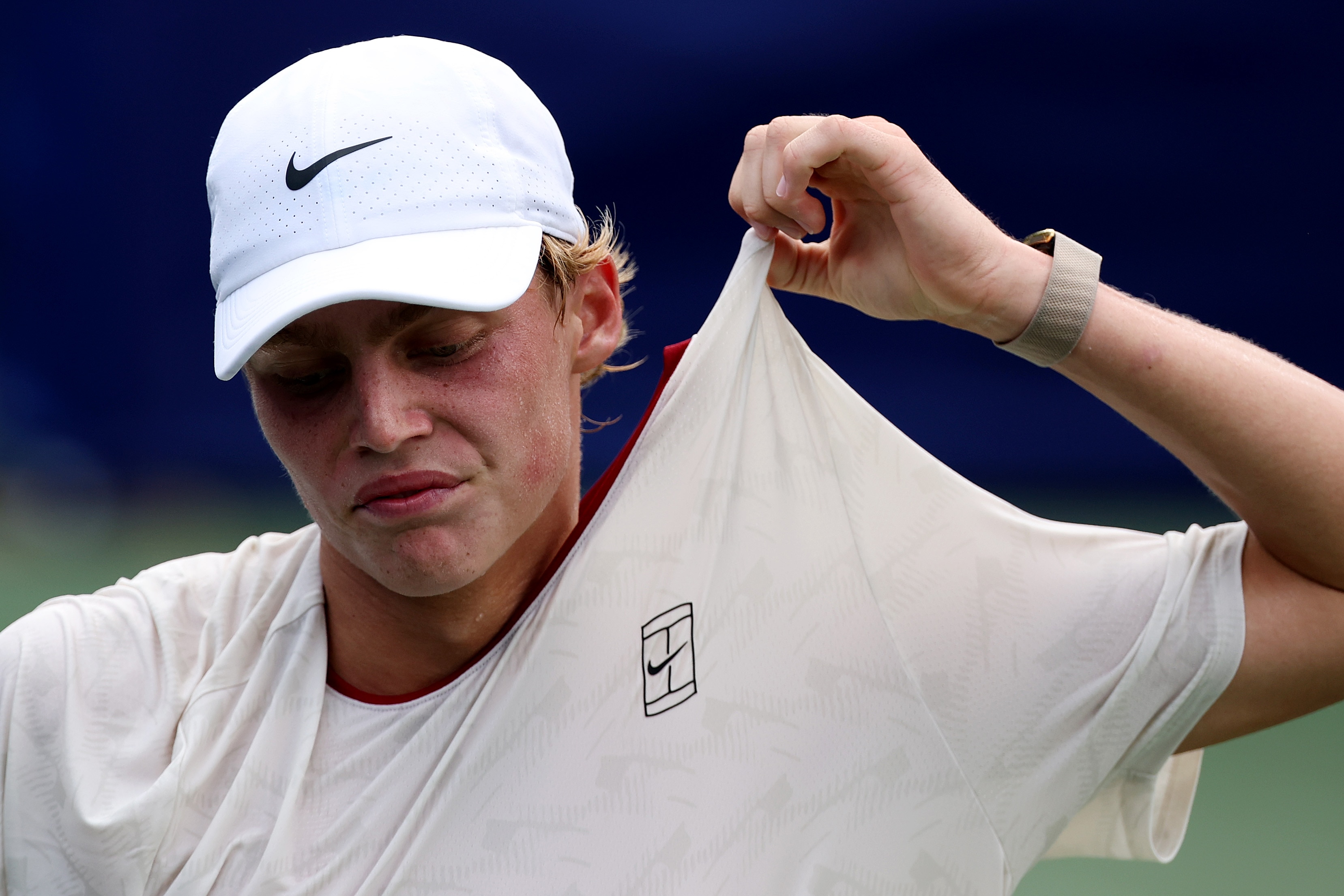 Cruz control: Hewitt takes top-100 scalp in ATP first