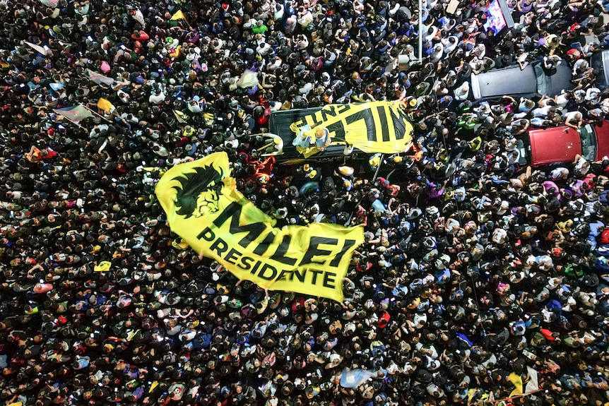 An aerial shot of a huge crowd of Javier Milei supporters gathered in Bueons Aires.