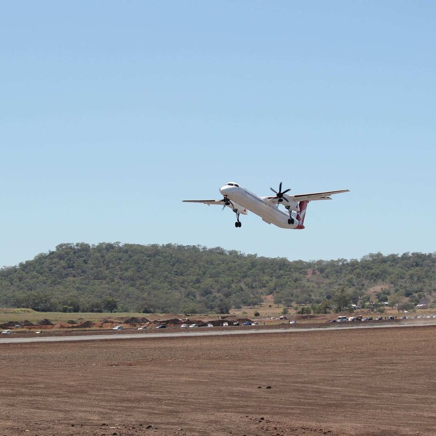 Qantas Link plane takes off from Toowoomba's new Brisbane West Wellcamp airport