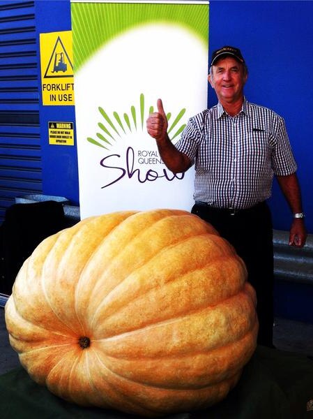 Geoff Frohloff shows off his winning pumpkin