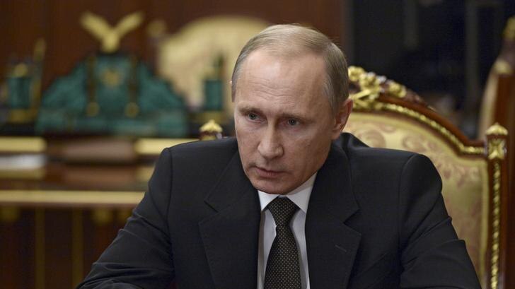 Vladimir Putin chairs meeting after bomb revelation