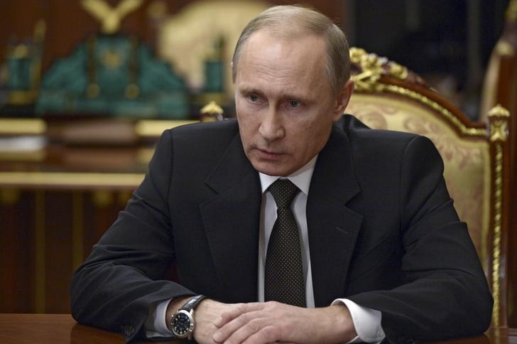 Vladimir Putin chairs meeting after bomb revelation