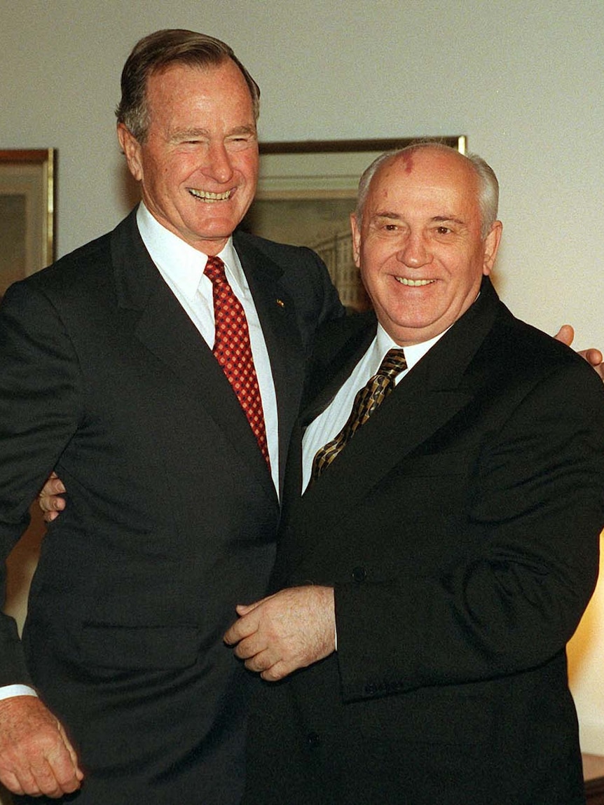 Former US president George HW Bush and former Soviet leader Mikhail Gorbachev