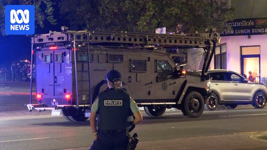 One critical after Sydney shooting ABC News One critical after Sydney shooting ABC News