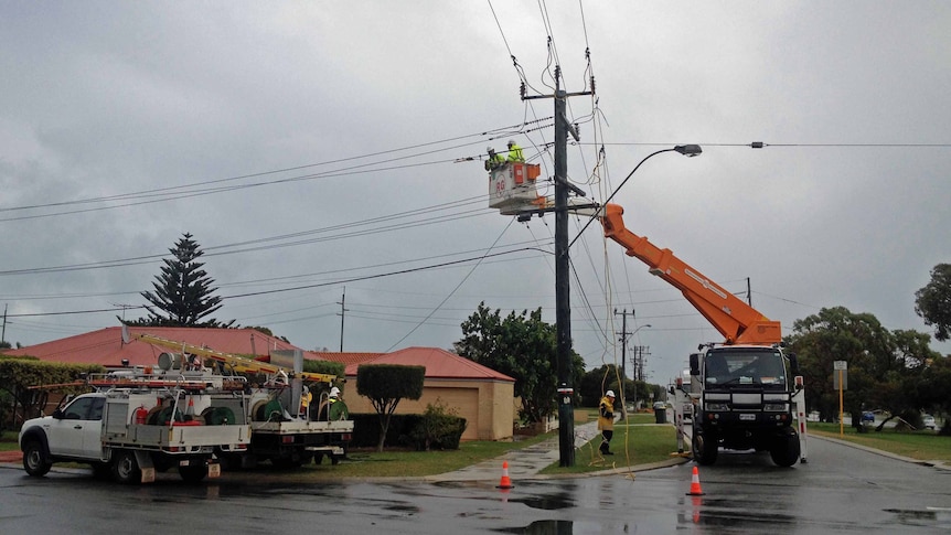 Thousands of homes remain without power after WA storm