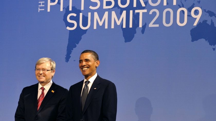 Barack Obama poses with Kevin Rudd