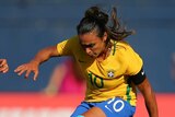 Brazil's Marta shows skill against USA's Carli Lloyd