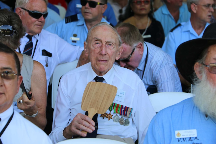 WWII veteran Bob Andrew cools down during the 74th memorial service of the Bombing of Darwin.