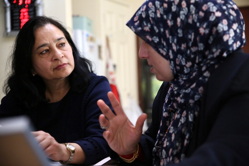 Mamta Kochhar mentors Ghed Al Sabti as part of the project.