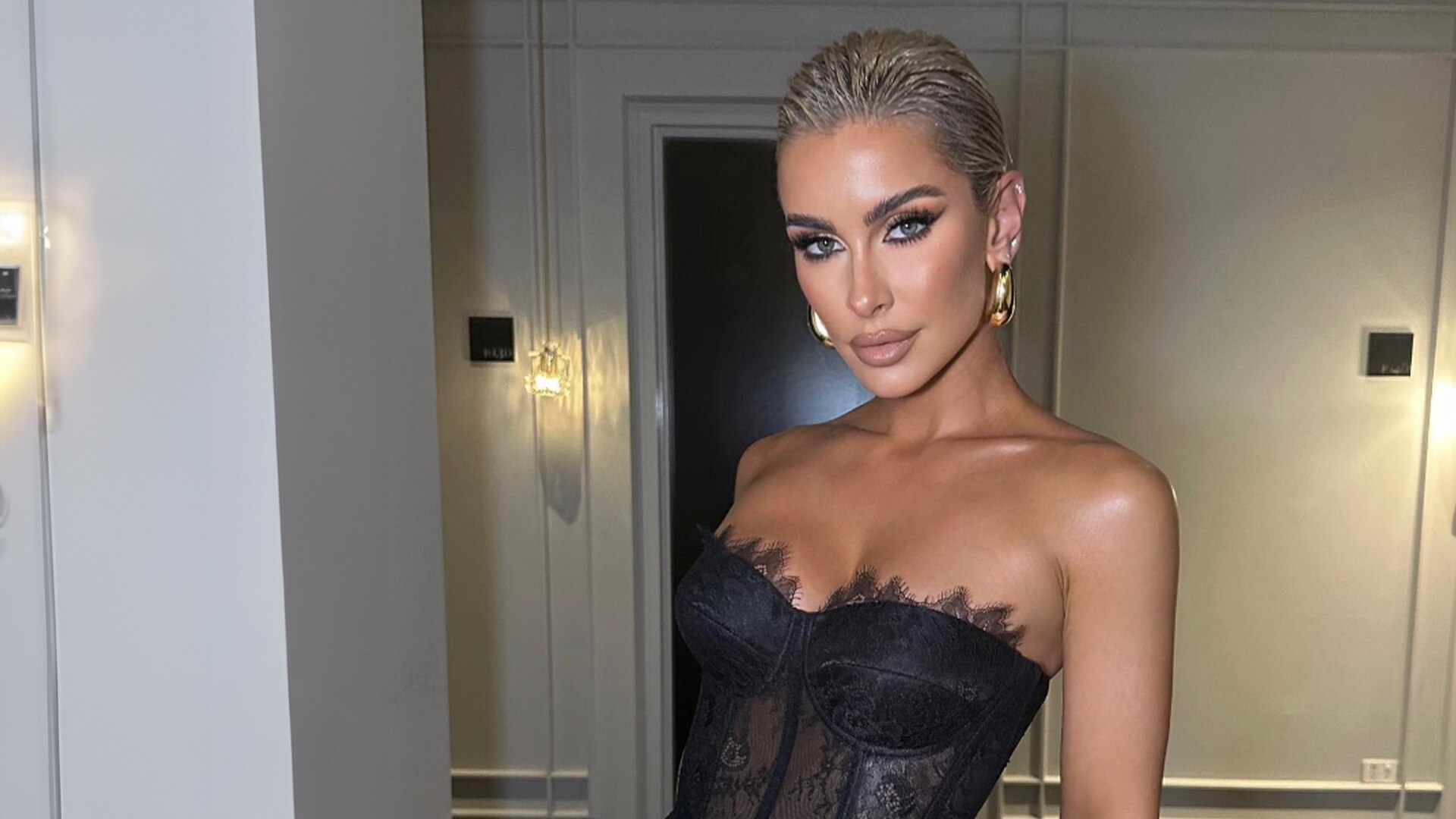 ellie gonsalves headshot