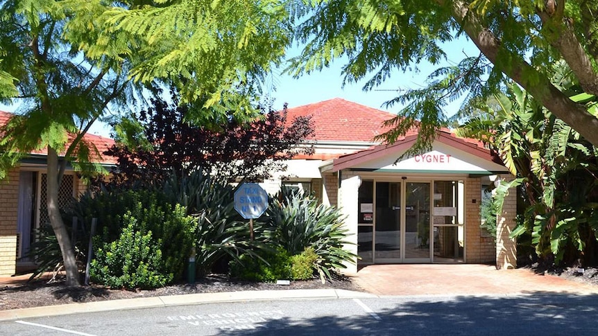 Another six COVID cases confirmed at Perth aged care facility as WA records highest daily tally since pandemic began