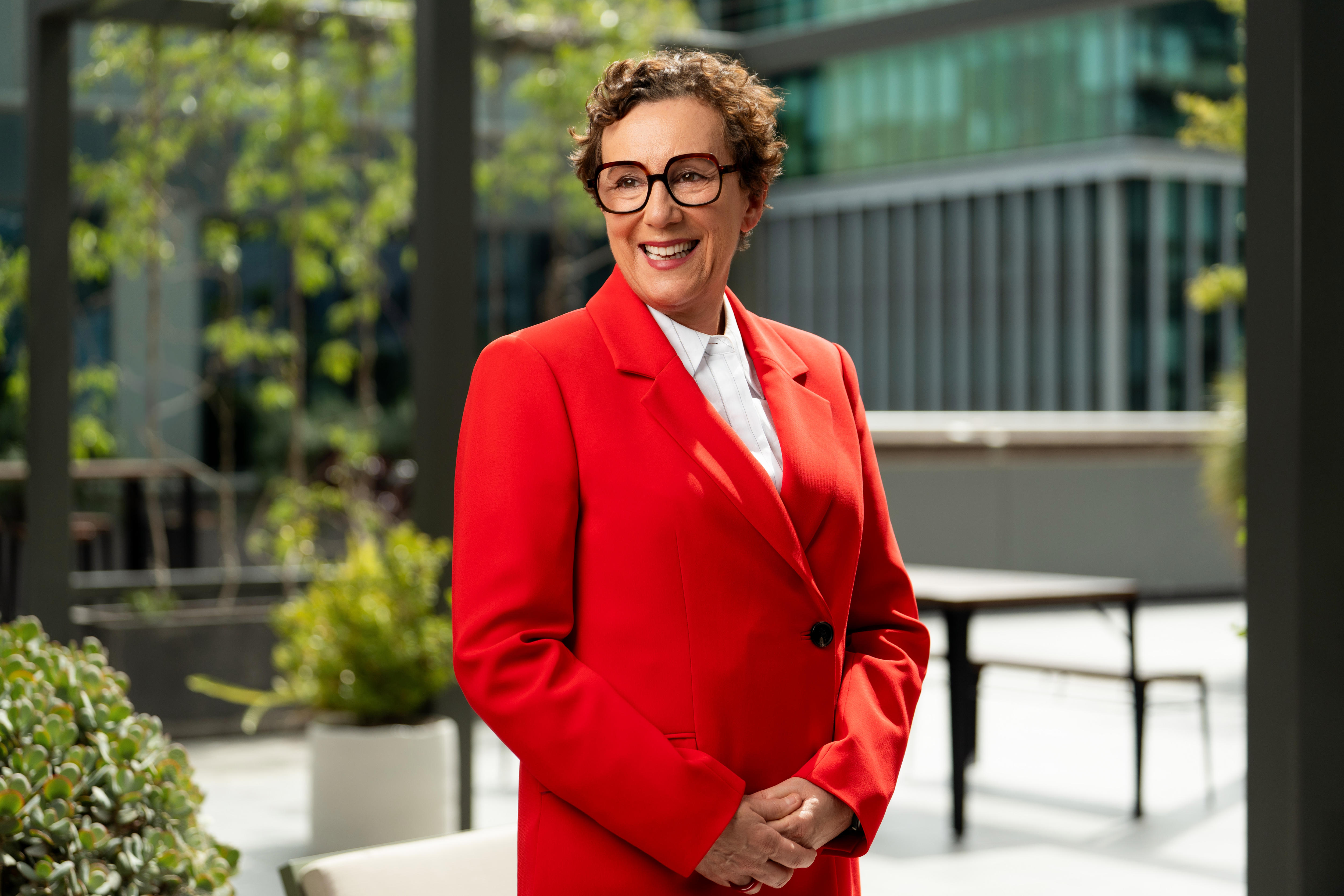 Sarah Macdonald returns to presenting at 702 ABC Sydney
