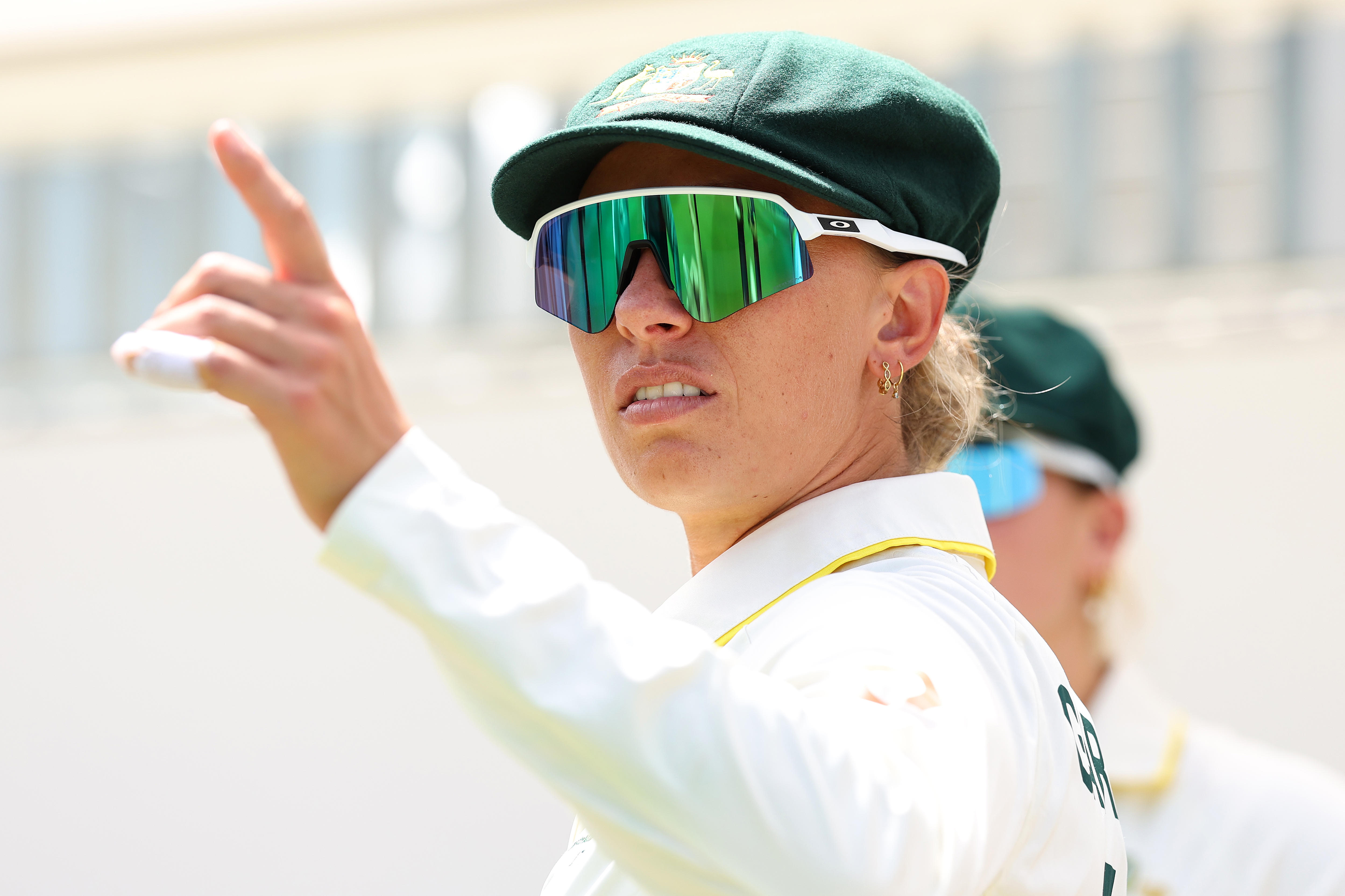 Gardner breaks silence on affair with teammate, retains vice-captaincy