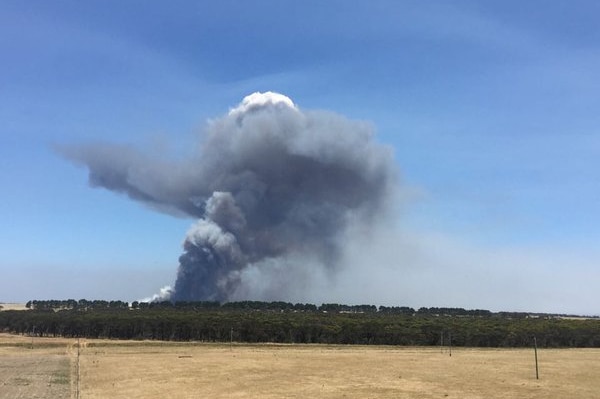 The Esperance fires burn in WA