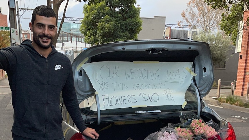 The Melbourne couple who sold their wedding flowers to strangers from their car boot: 'We didn't want them to go to waste'