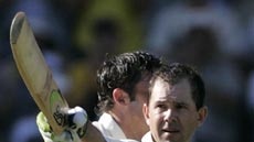 Ricky Ponting marks his century on day one of first Ashes Test, Gabba