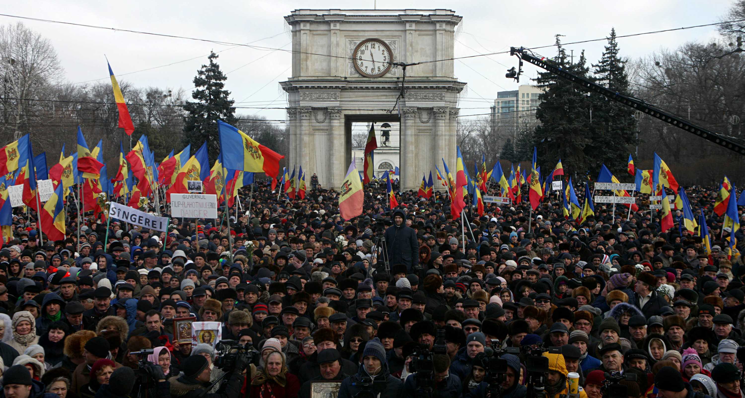 Moldova Protests: Around 40,000 Demonstrators Rally Against Government ...