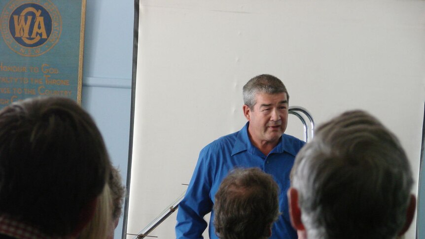 John Harper speaking to farmers at Manilla