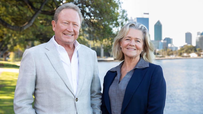 Andrew and Nicola stand side by side on the Perth foreshore