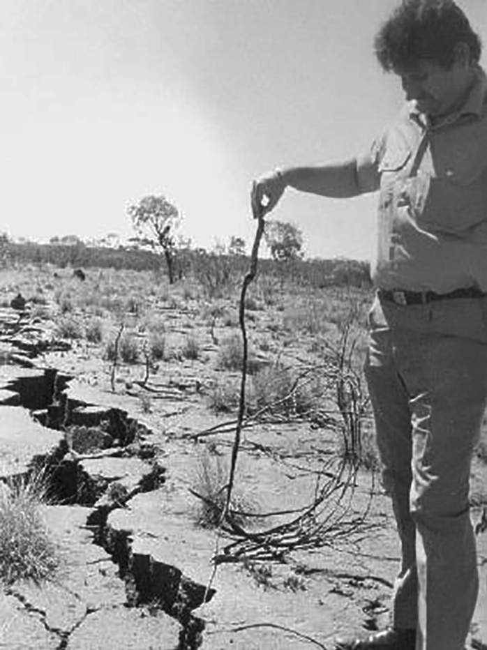 Sergeant Mark McAdie surveys the damage after the Tennant Creek earthquake.