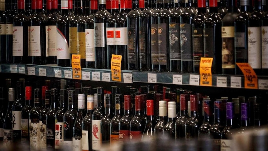 La Chine accepte de revoir les droits de douane sur le vin australien avant la visite d’Anthony Albanese à Pékin