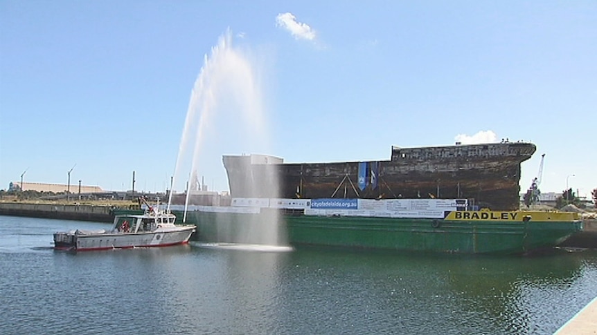 Spray for the clipper hull