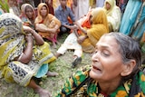 Women mourn for ferry crash victims