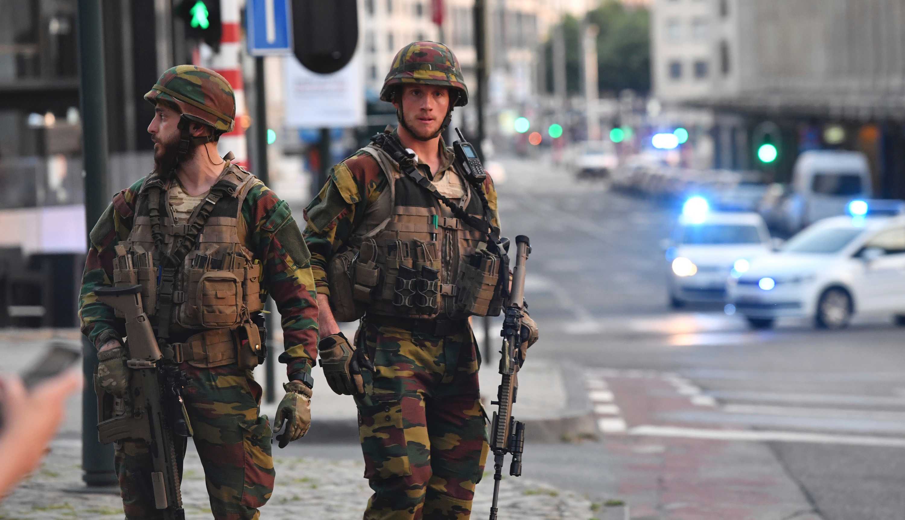 Brussels Central Station: Soldiers Shoot Suspected Bomber Dead After ...