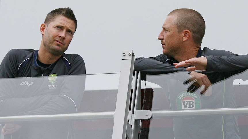 Clarke and Haddin confer on day five