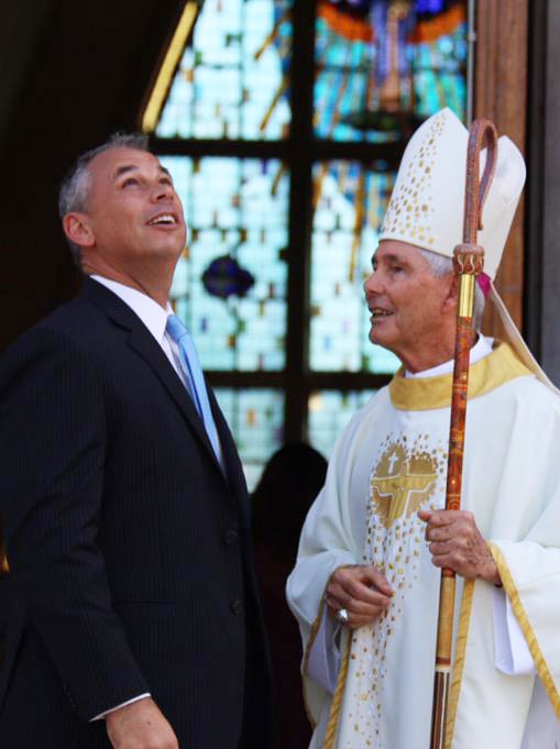 Adam Giles and Bishop Eugene Hurley at State Funeral of Tracker Tilmouth