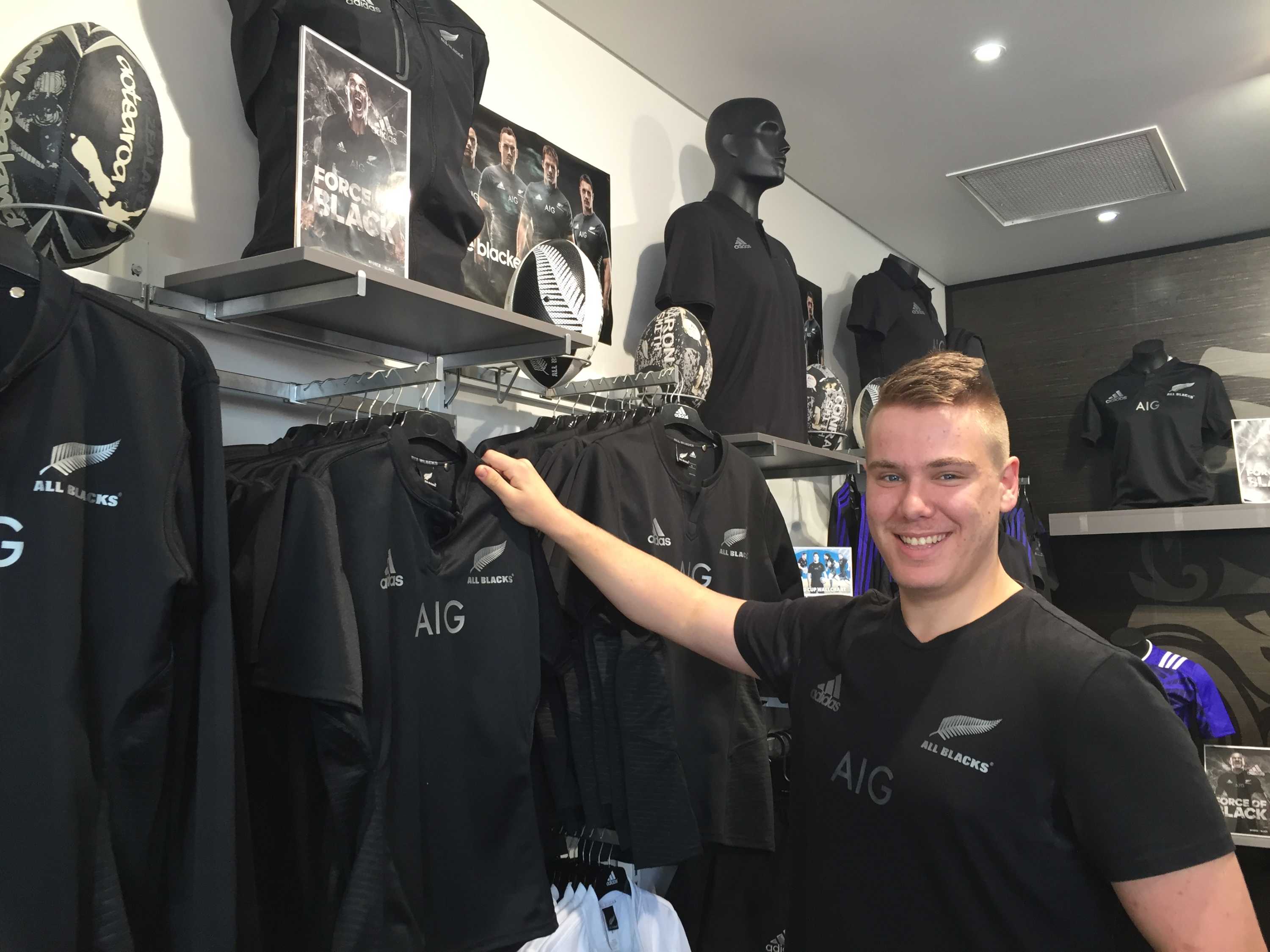New Zealanders nervously anticipate World Cup final with 'quiet ...