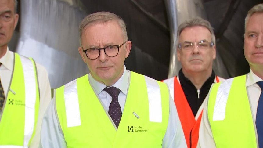 'We need to act on climate change': PM Albanese on Marinus Link deal