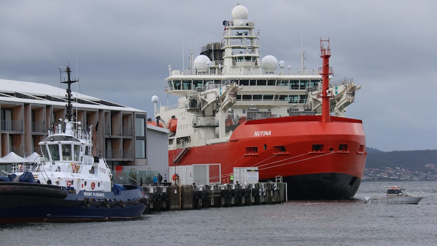 New icebreaker RSV Nuyina out of action due to mechanical fault