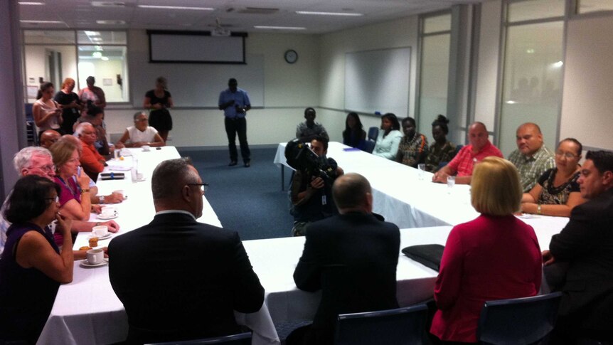Campbell Newman meets with community leaders in Logan.