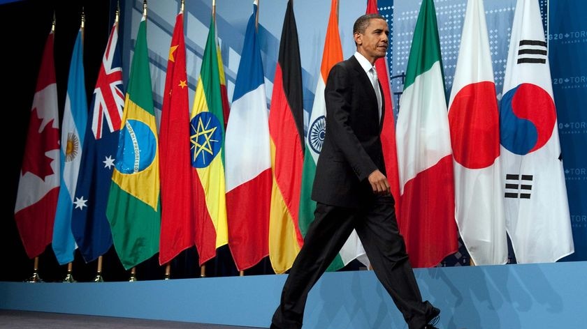 US President Barack Obama arrives for a press conference at the conclusion of the G20 Summit