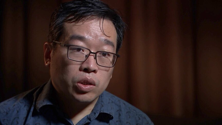 Headshot of Professor Wu Qiang.