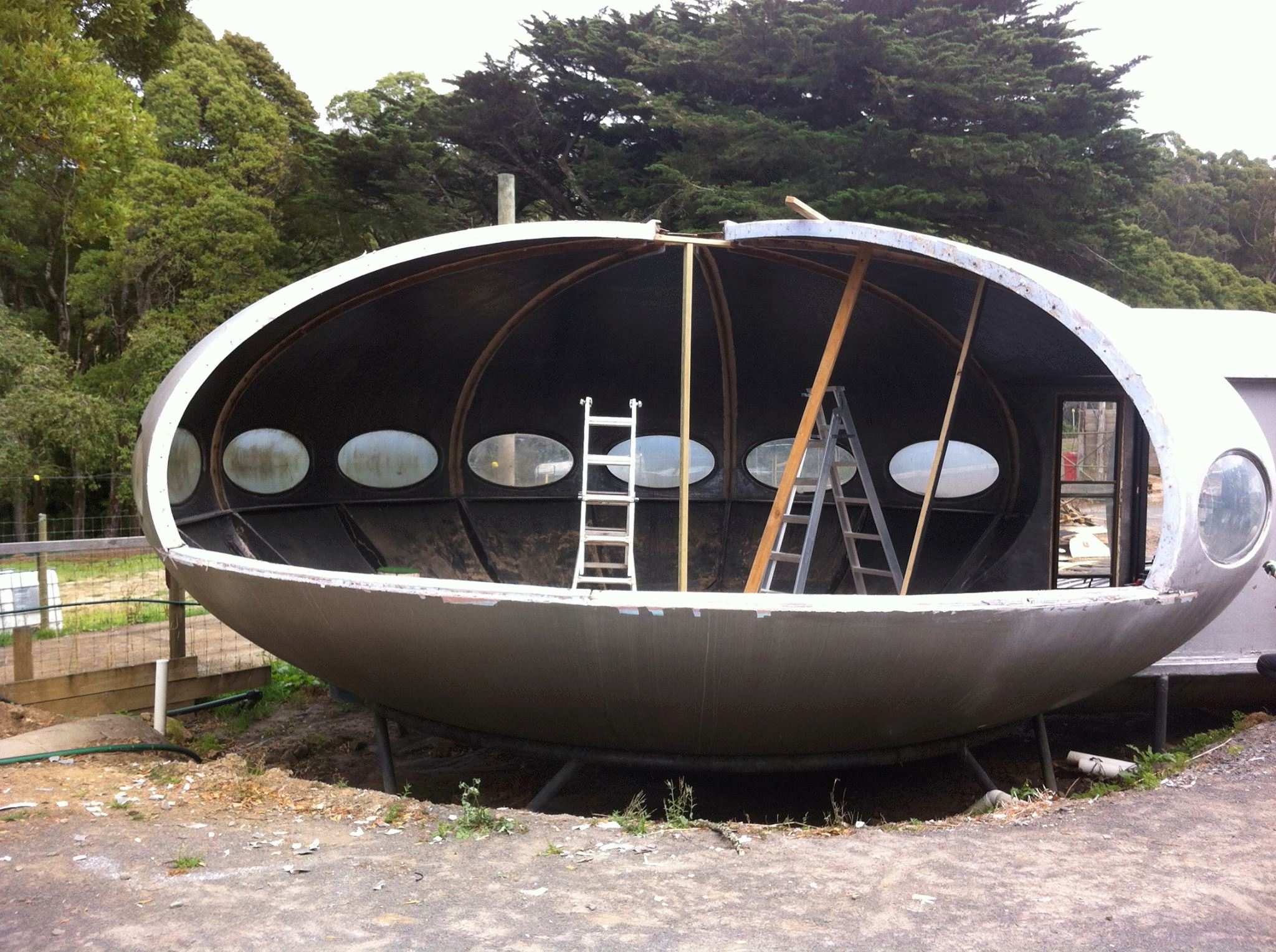 'Flying saucer' Futuro house replica for sale in central Victoria for