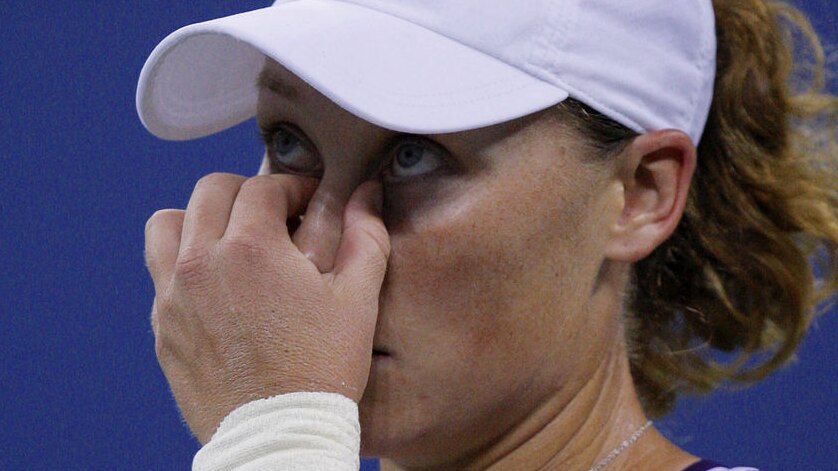 Long night for Stosur