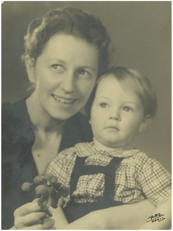 A black and white photo of Edith Emery and her son Michael as a young boy. 