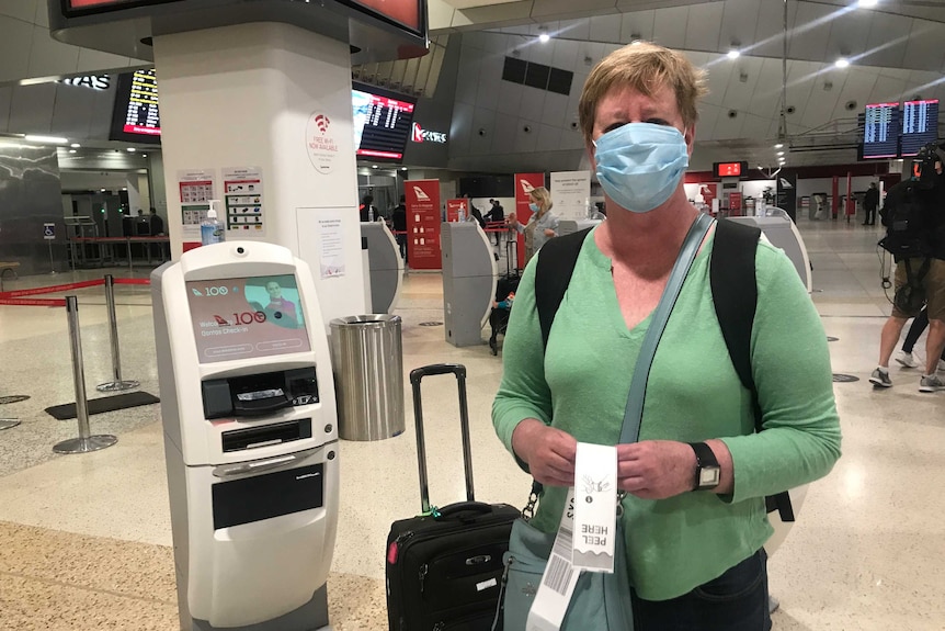 A photo of Lesley Lees at Melbourne Airport.