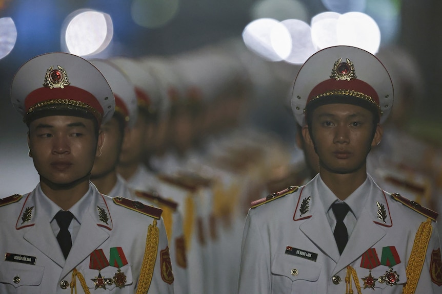 俄罗斯和越南在历史上关系密切，与朝鲜一样，都有着共同的共产主义根源。